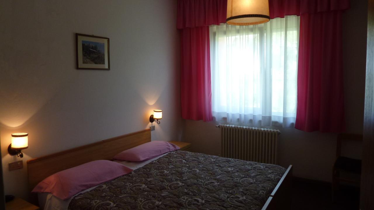 Hotel Terminus レーヴィコ・テルメ エクステリア 写真